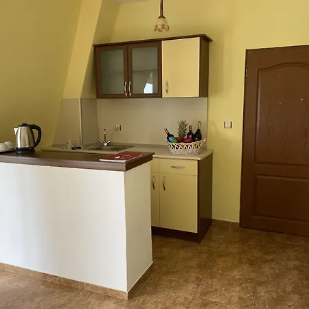 Zaara 3* Sluneční pobřeží