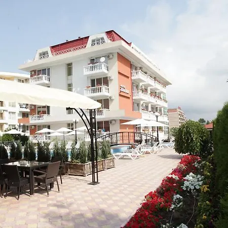 Hotel Zaara